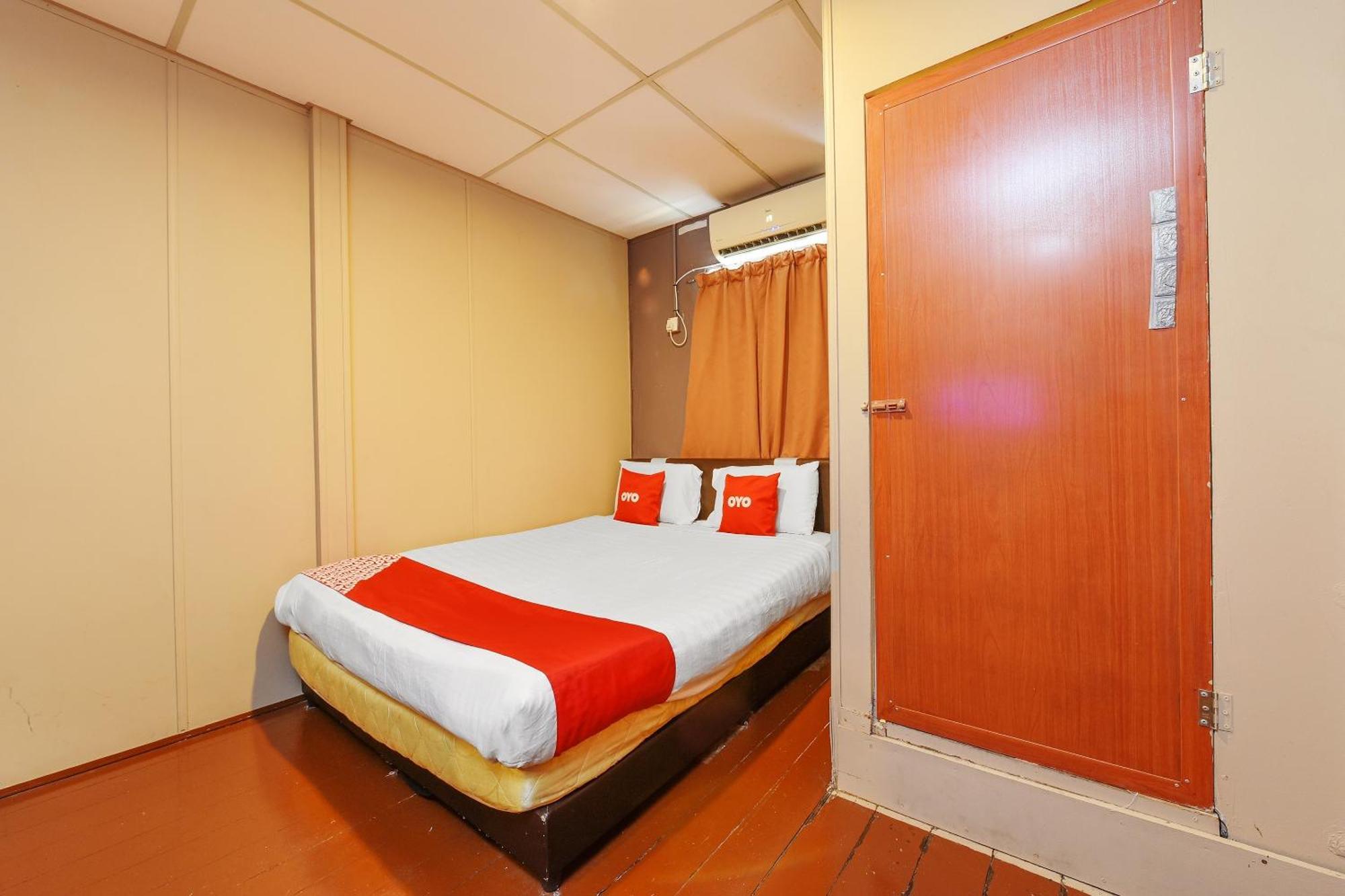 OYO 90627 Pulau Ketam Inn Klang Bagian luar foto
